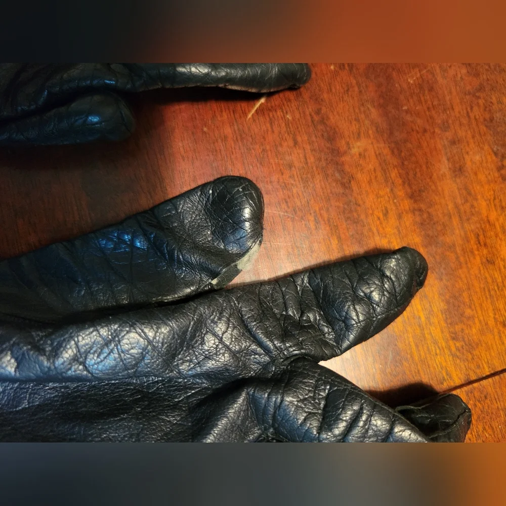 Vintage Black Leather Gloves